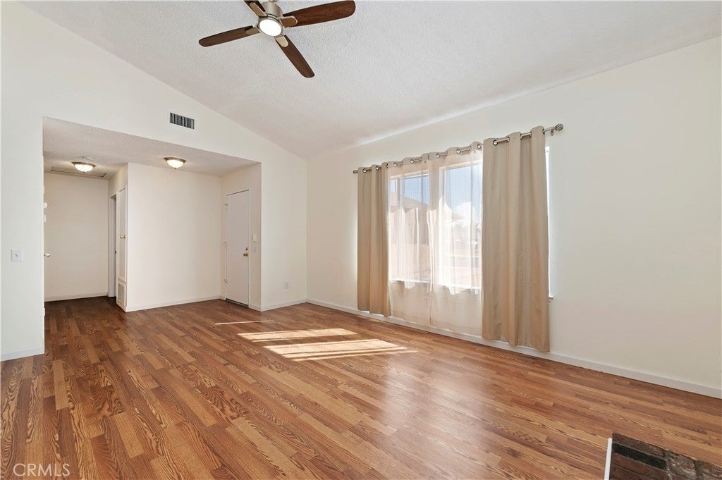14927 Wintergreen