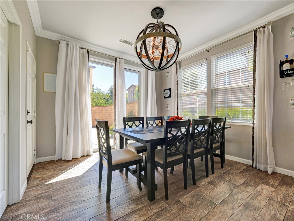 4195 windspring street