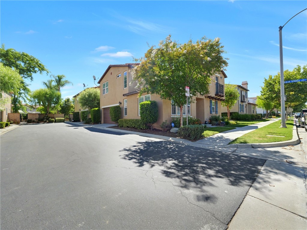 4195 windspring street