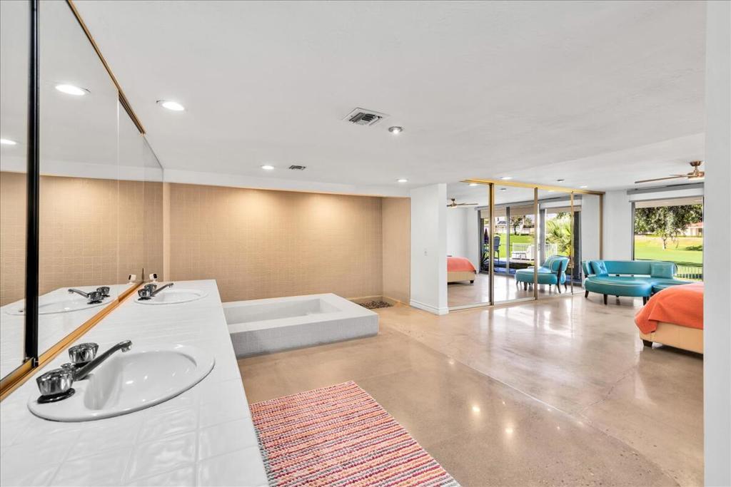BDCC Country - Residential