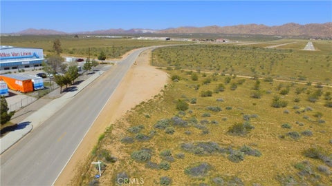 Photo of 46338151 Corwin Road, Apple Valley, CA 92307 (MLS # HD26220817)