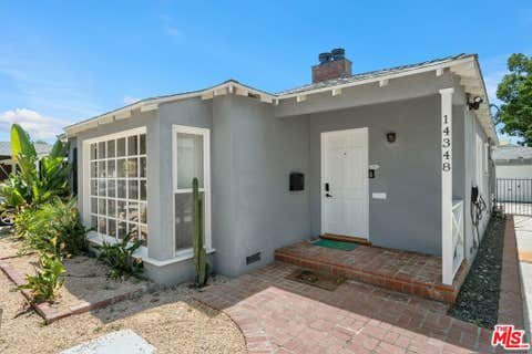 Tiny photo for 14348 Collins Street, Sherman Oaks, CA 91401 (MLS # 26848669)