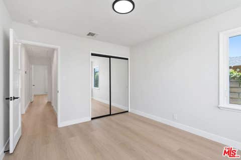 Tiny photo for 14348 Collins Street, Sherman Oaks, CA 91401 (MLS # 26848669)