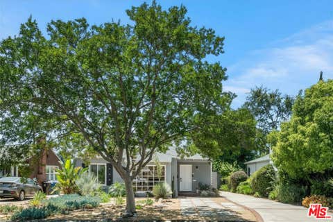 Photo of 14348 Collins Street, Sherman Oaks, CA 91401 (MLS # 26848669)
