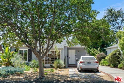 Photo of 14348 Collins Street, Sherman Oaks, CA 91401 (MLS # 26848669)