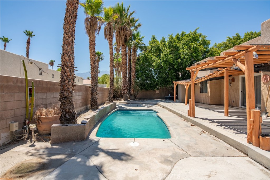 Panorama (33545) - Residential
