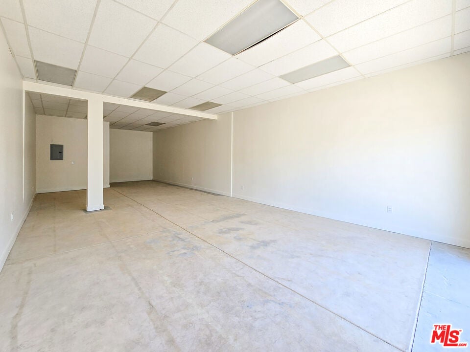 676 W Slauson Avenue