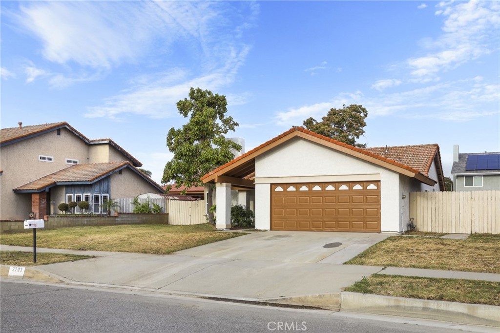 2703 S Fern Avenue