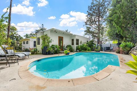 Photo of 3323 Reta Street, La Crescenta, CA 91214 (MLS # P1-25771)