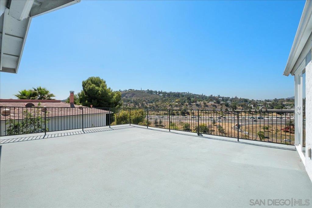 La Mesa - Residential