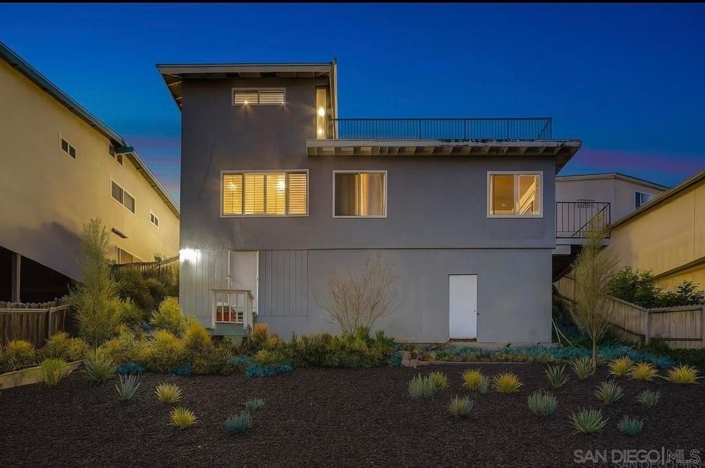 Photo of 3834 Polaris Dr Dr, La Mesa, CA 91941 (MLS # 250042063SD)