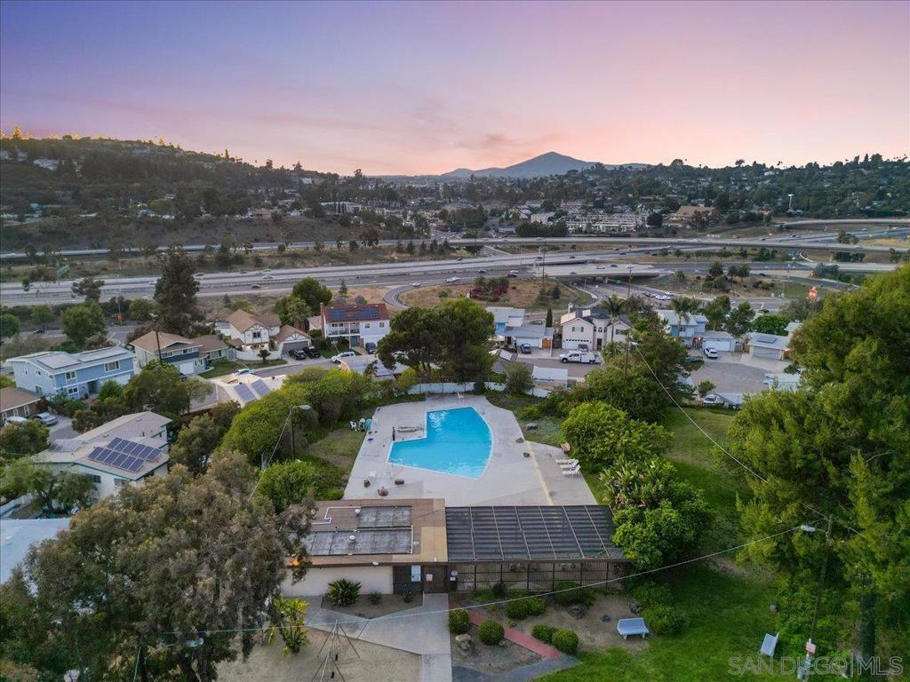 La Mesa - Residential