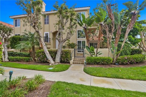 Photo of 6031 Shadowbrook Cir, Huntington Beach, CA 92648 (MLS # PW26059056)