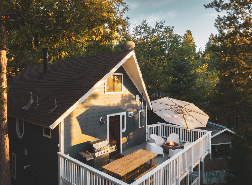 53840 Marian View Drive