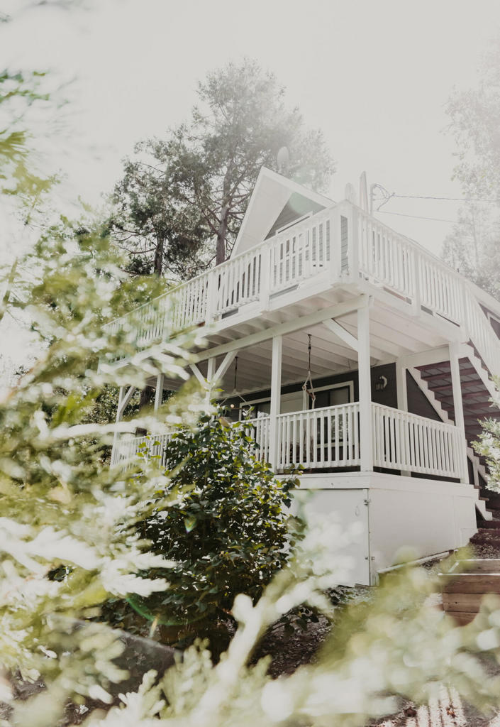 53840 Marian View Drive