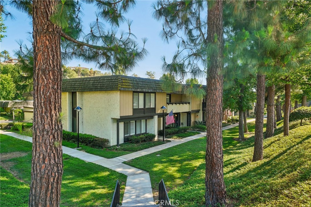 744 Smokewood Lane