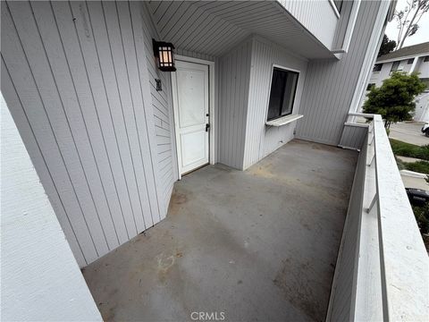 202 Intrepid Court Newport Beach CA 92663