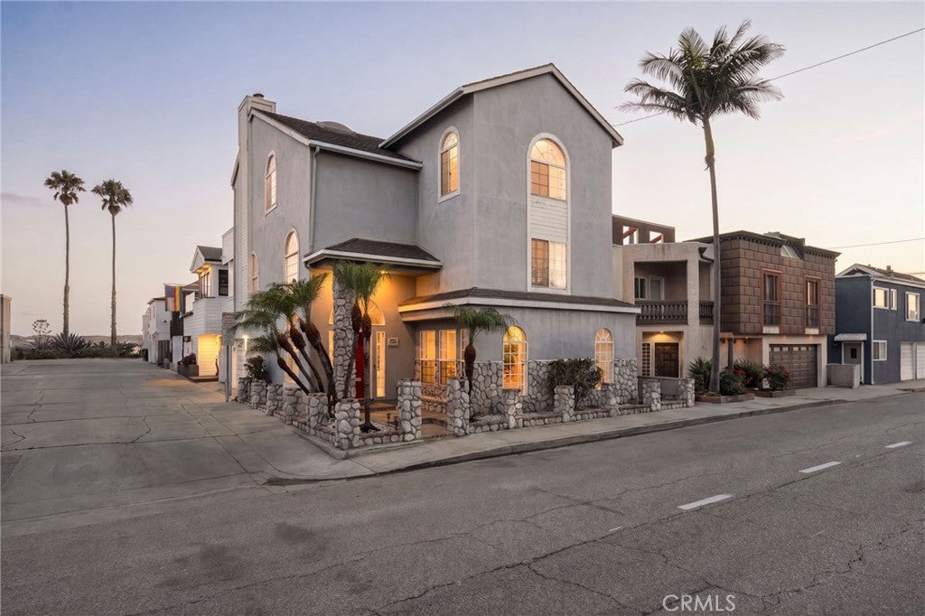 6020 E Ocean Boulevard