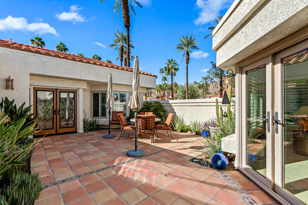 Santa Rosa Cove Coun - Residential