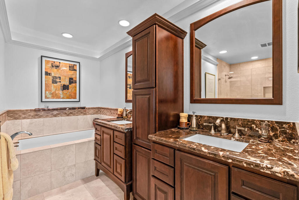 Santa Rosa Cove Coun - Residential