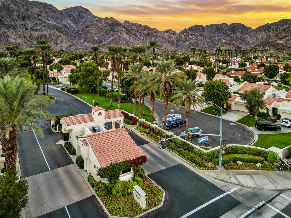 Santa Rosa Cove Coun - Residential