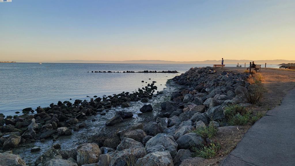 ALAMEDA - Residential