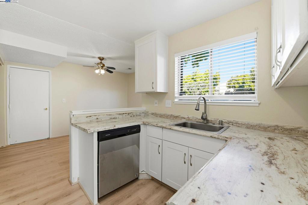 BRIARWOOD - Residential