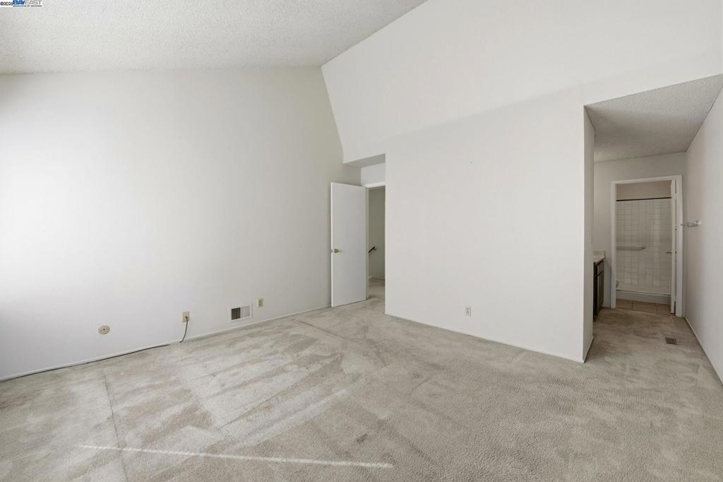 BRIARWOOD - Residential