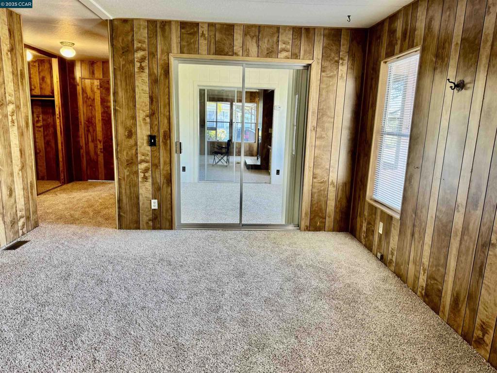 PITTSBURG - Residential
