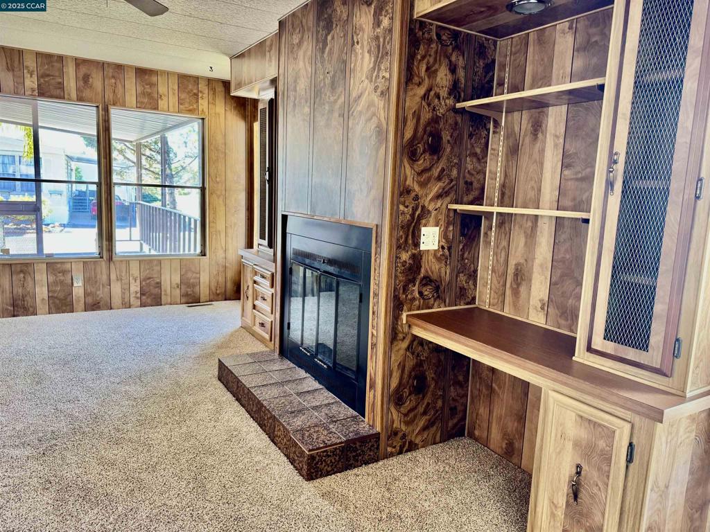 PITTSBURG - Residential
