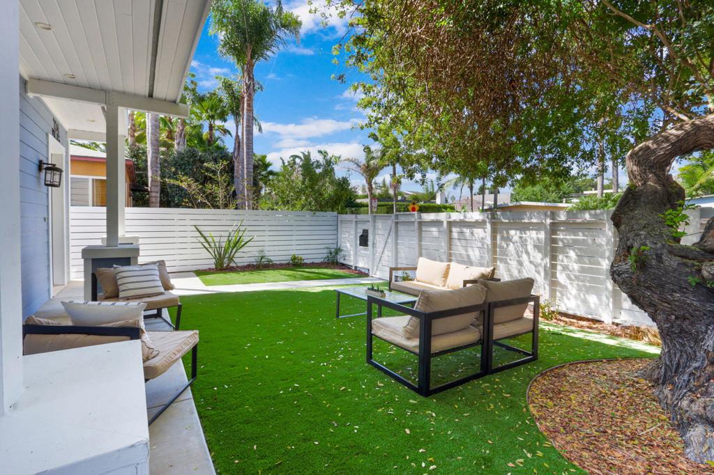 722 Palms Boulevard