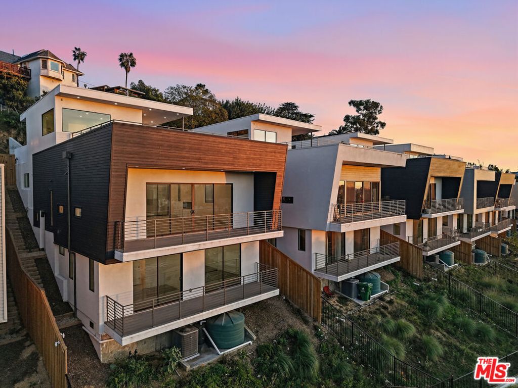 Photo of 1653 N Bruce Court, Los Angeles, CA 90026 (MLS # 26662283)