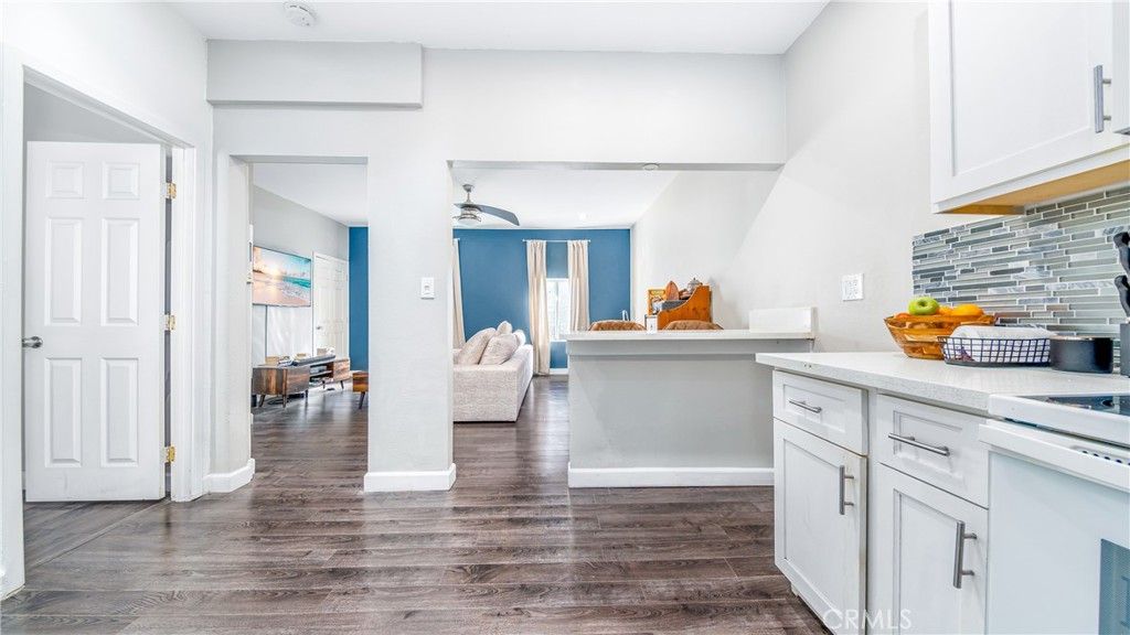 Photo of 217 Columbia Place, Los Angeles, CA 90026 (MLS # SR26036942)