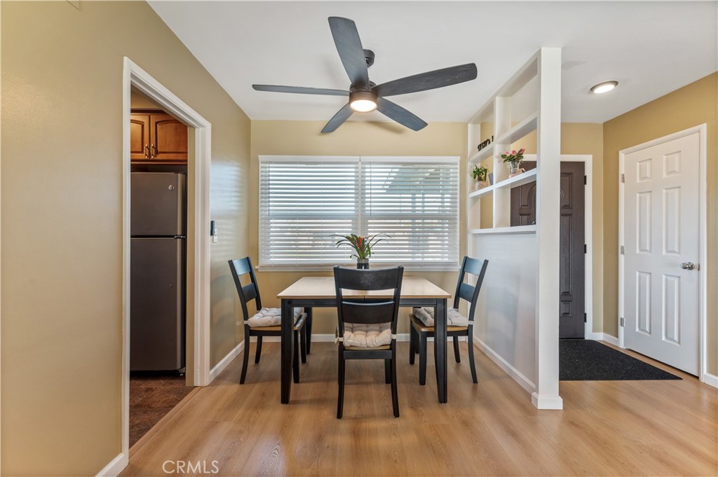 13501 S Wilkie Avenue