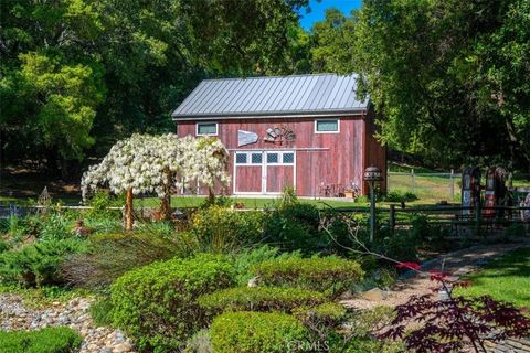 Tiny photo for 12500 Cenegal Rd, Atascadero, CA 93422 (MLS # NS26063367)