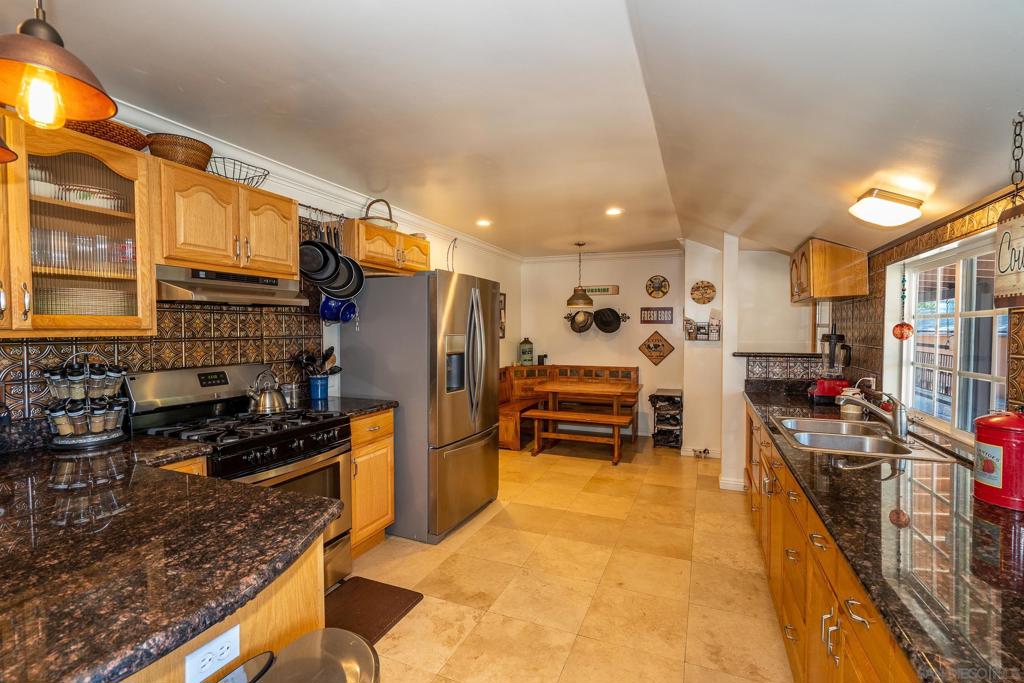 9111 Sierra Alta Way