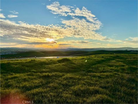 Tiny photo for 3834 Caroline Court, Paso Robles, CA 93446 (MLS # SC25222255)