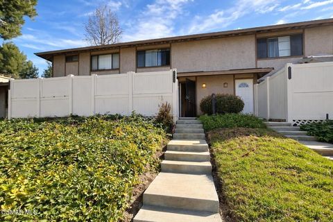 Photo of 28825 Conejo View Drive, Agoura Hills, CA 91301 (MLS # 226000391)