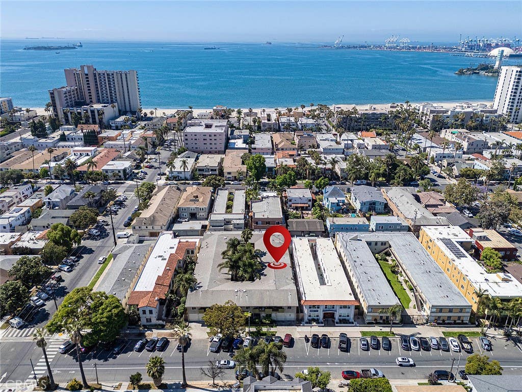 Photo of 1604 2nd Street #1F, Long Beach, CA 90802 (MLS # PW26098879)