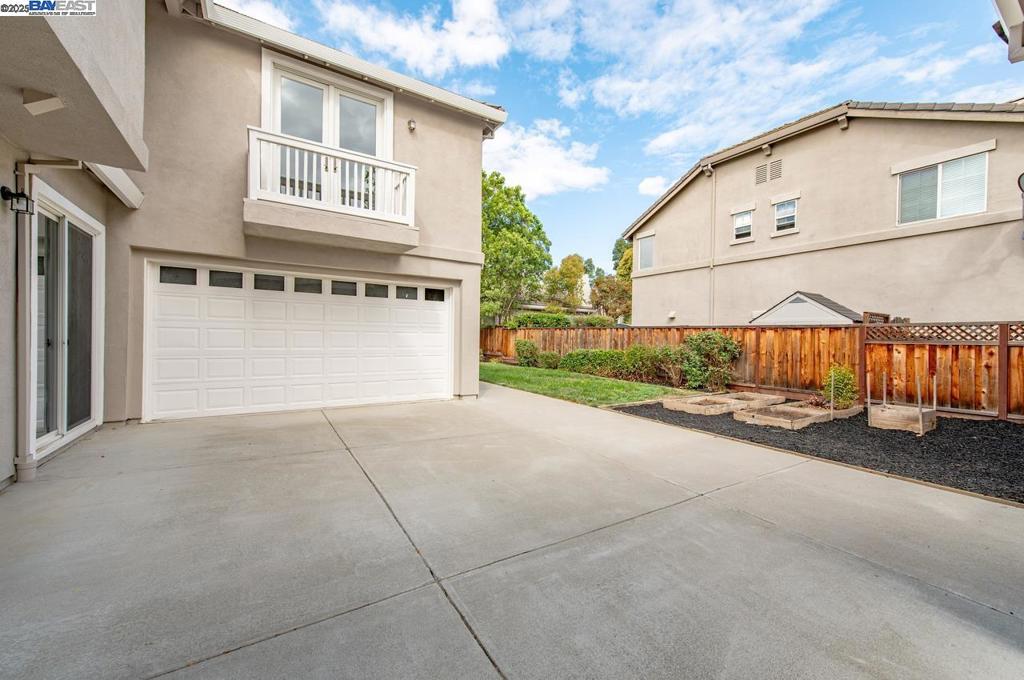 SPRINGTOWN - Residential