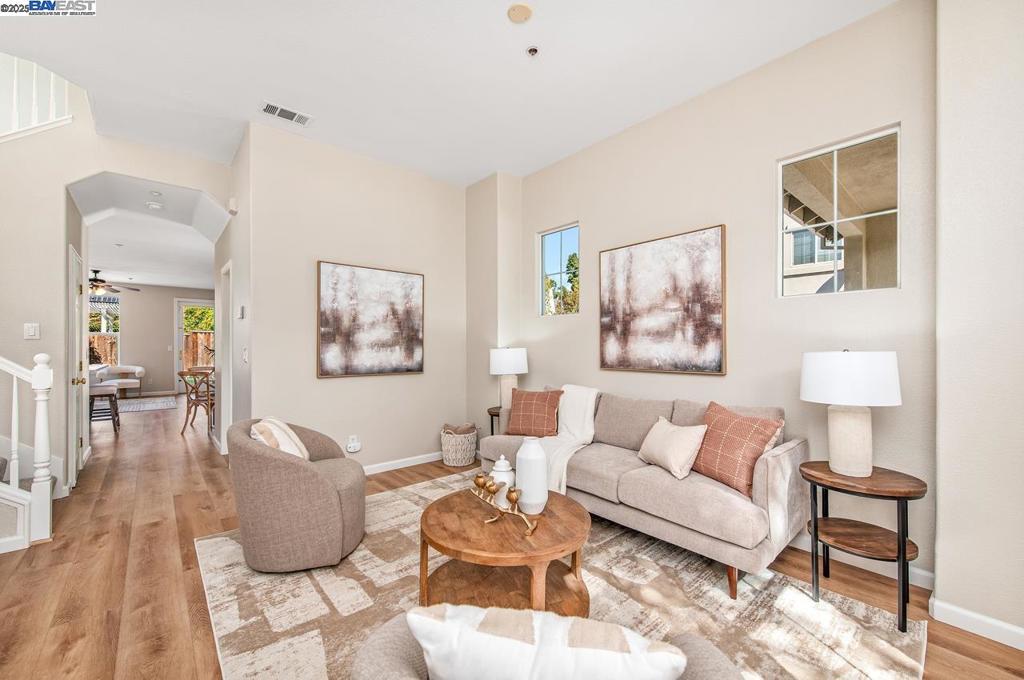 SPRINGTOWN - Residential