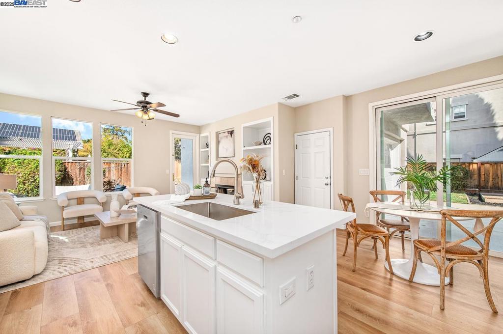 SPRINGTOWN - Residential