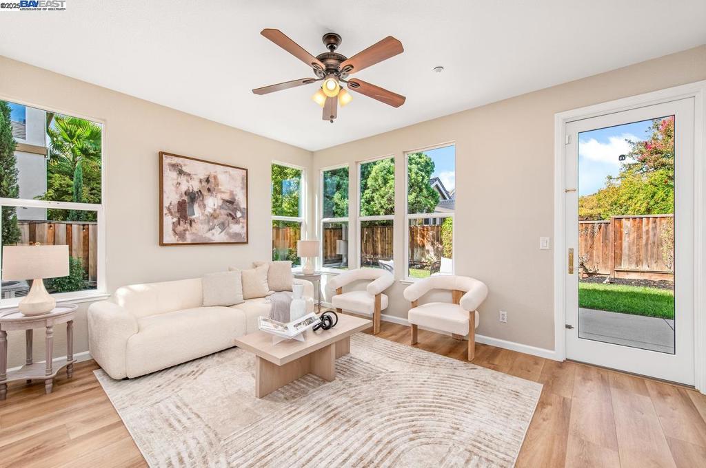 SPRINGTOWN - Residential