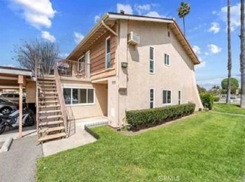 1192 Mitchell 7 Tustin CA 92780