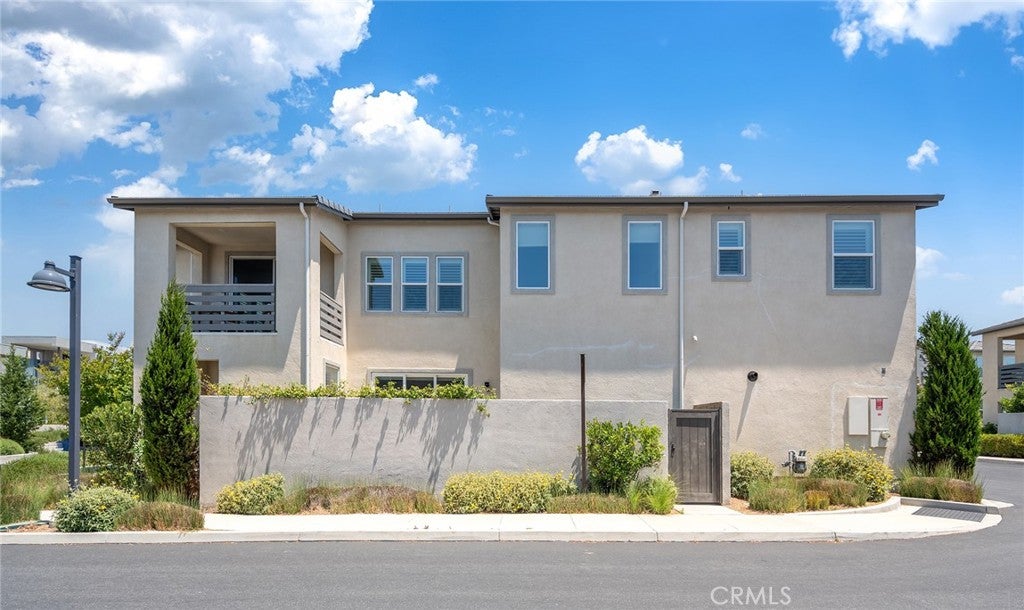 200 Chorus, Irvine CA 92618 - Photo 31