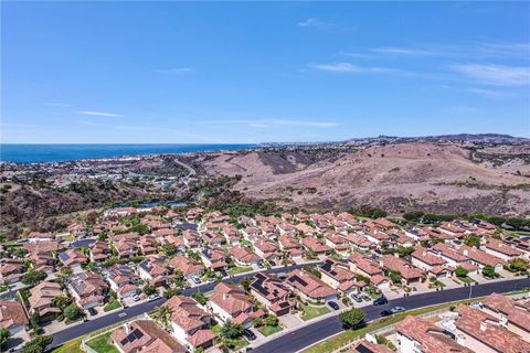 Tiny photo for 27 Burriana, San Clemente, CA 92672 (MLS # WS25215159)