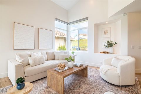 Tiny photo for 27 Burriana, San Clemente, CA 92672 (MLS # WS25215159)