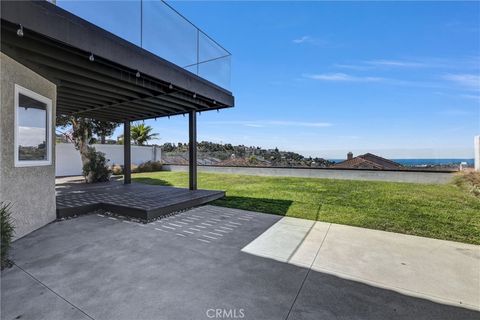 Tiny photo for 27 Burriana, San Clemente, CA 92672 (MLS # WS25215159)