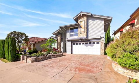Photo of 66 Hunter Point RD, Phillips Ranch, CA 91766 (MLS # PW26105419)