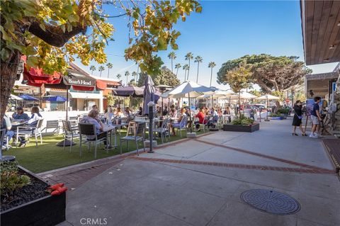 Tiny photo for 555 Esplanade #320, Redondo Beach, CA 90277 (MLS # SB25250424)